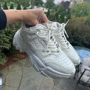 Michael kors white sneakers worn once size 10